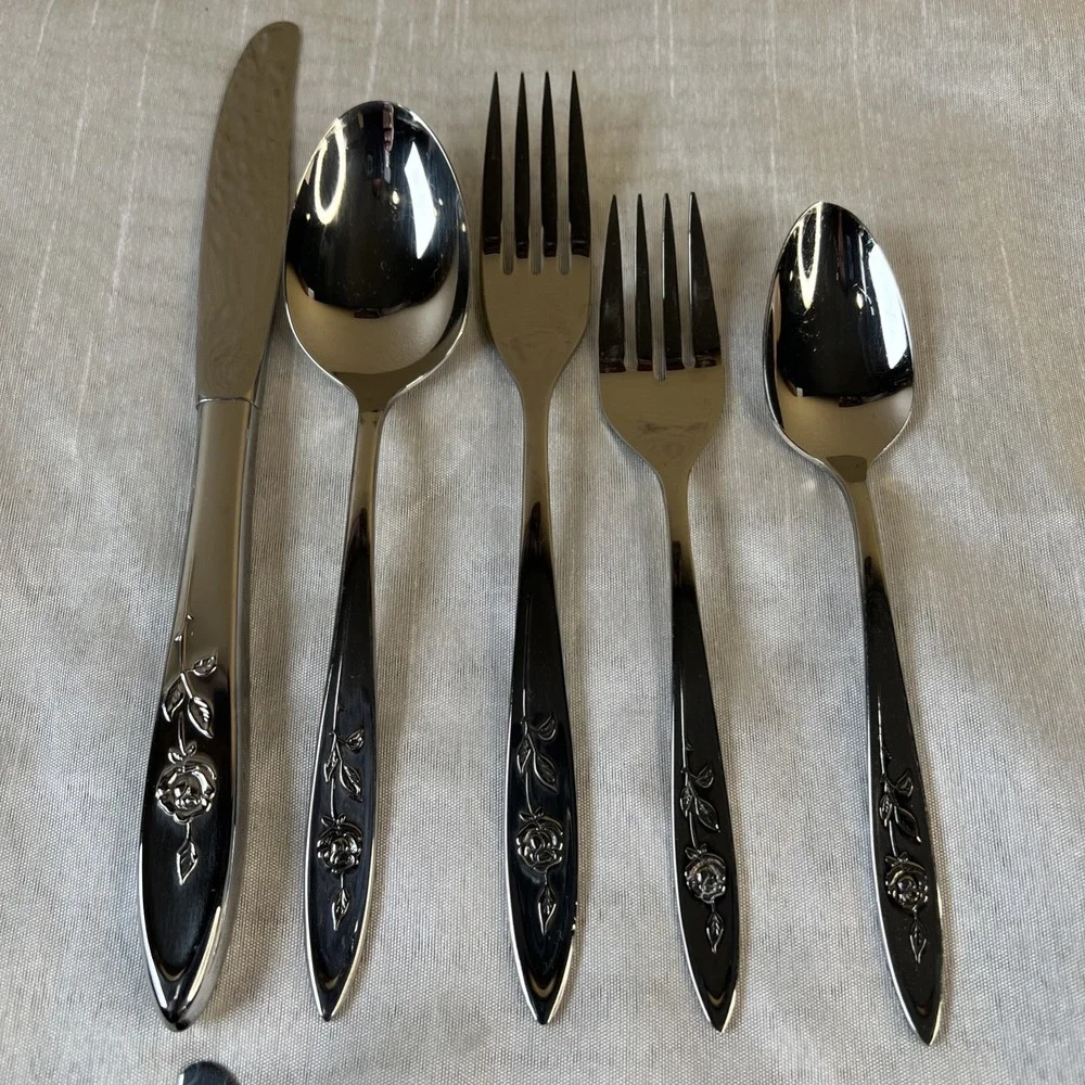 ONEIDA Stainless Community MY ROSE 20 Pc. Flatware Set Service For 4 USA Made